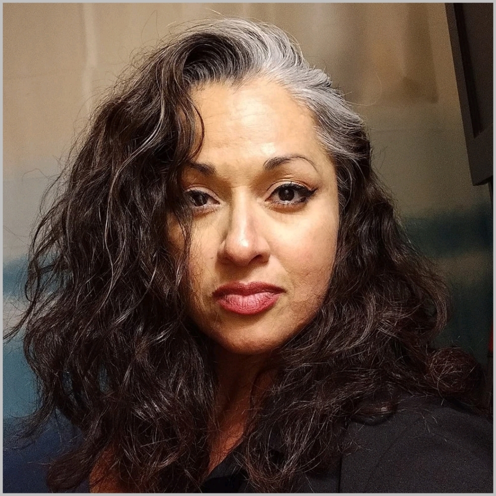 Meet your Posher, Adriana